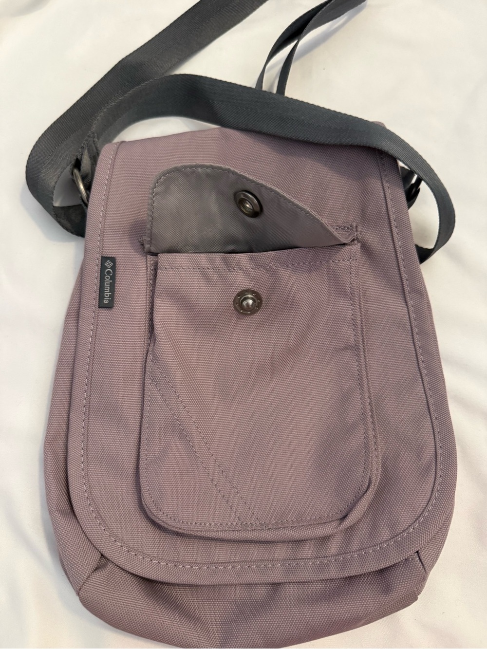 NWOT Columbia Sportswear Company Women's O/S Crossbody Bag - Picture 3 of 8